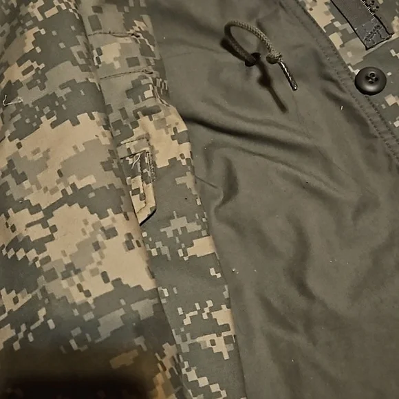 field jacket Mens  large regular Army issue. - Picture 7 of 8